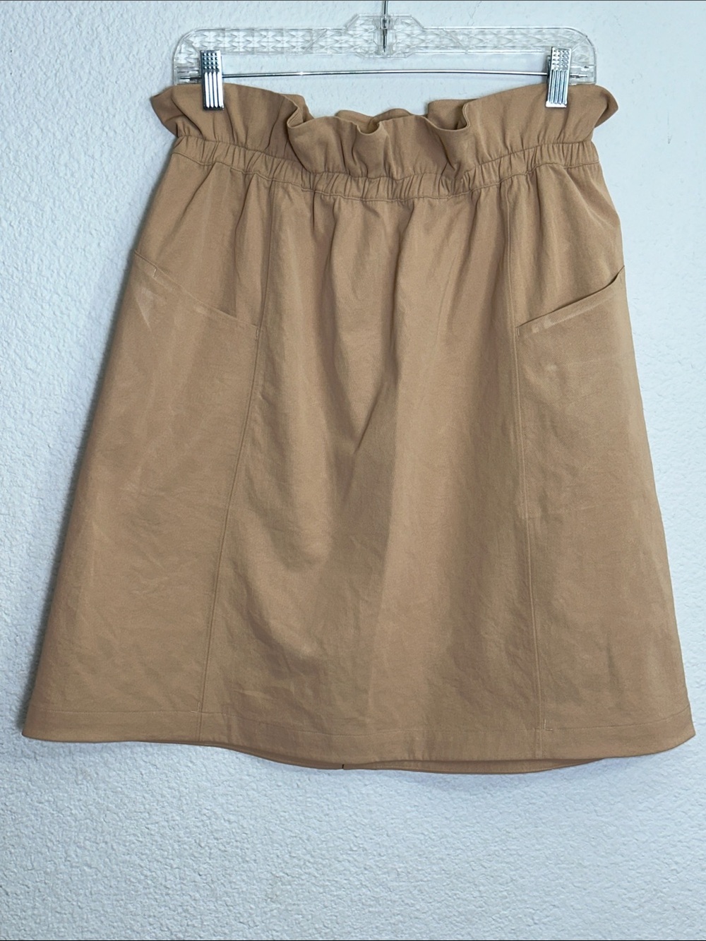 Lululemon Trip Taker Tan Khaki Skirt Size 10 Paperbag Waist‎ Pockets Athletic